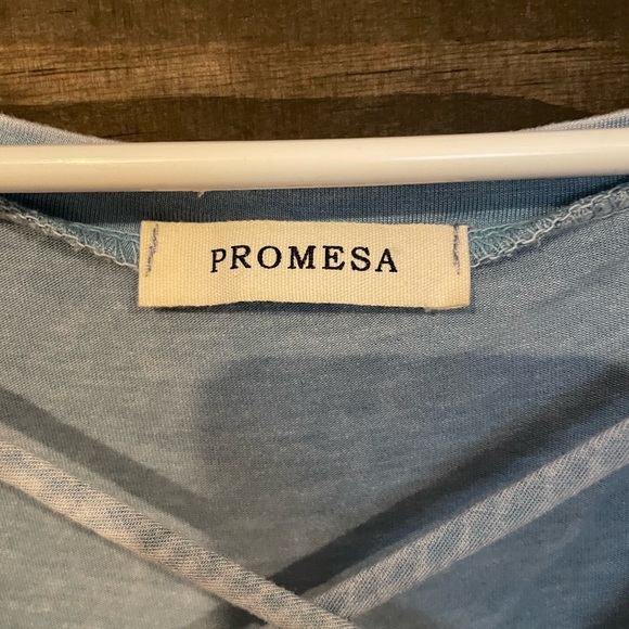 Blue Acid Wash Criss Cross V Neck T Shirt Blouse - Picture 8 of 9